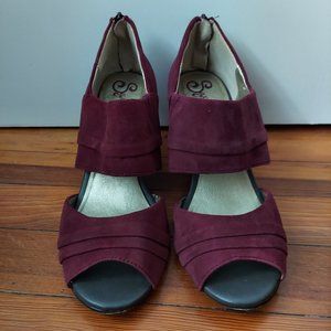 Seychelles Peacock burgundy red suede heels 9
